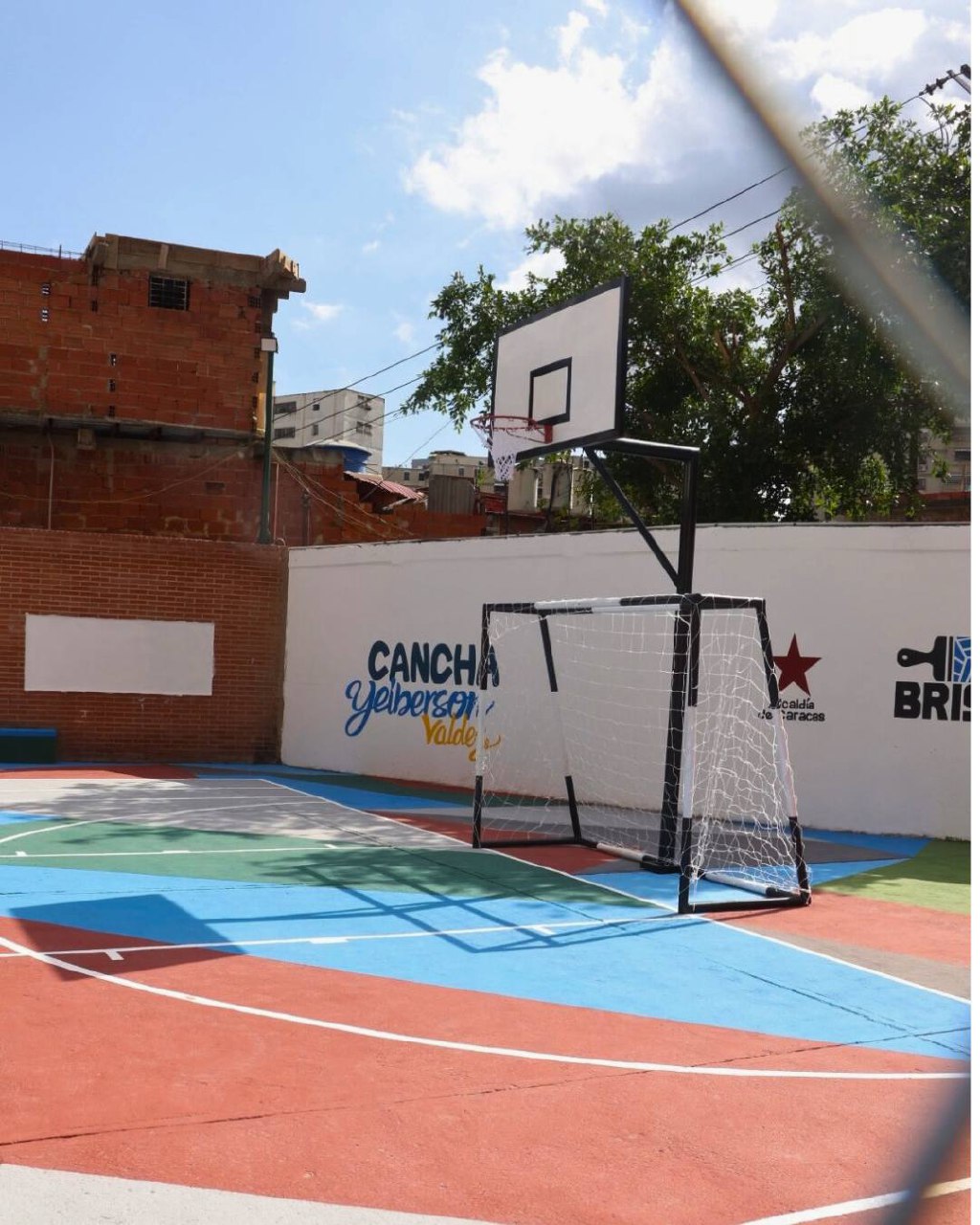 photo_5172884665034017676_y